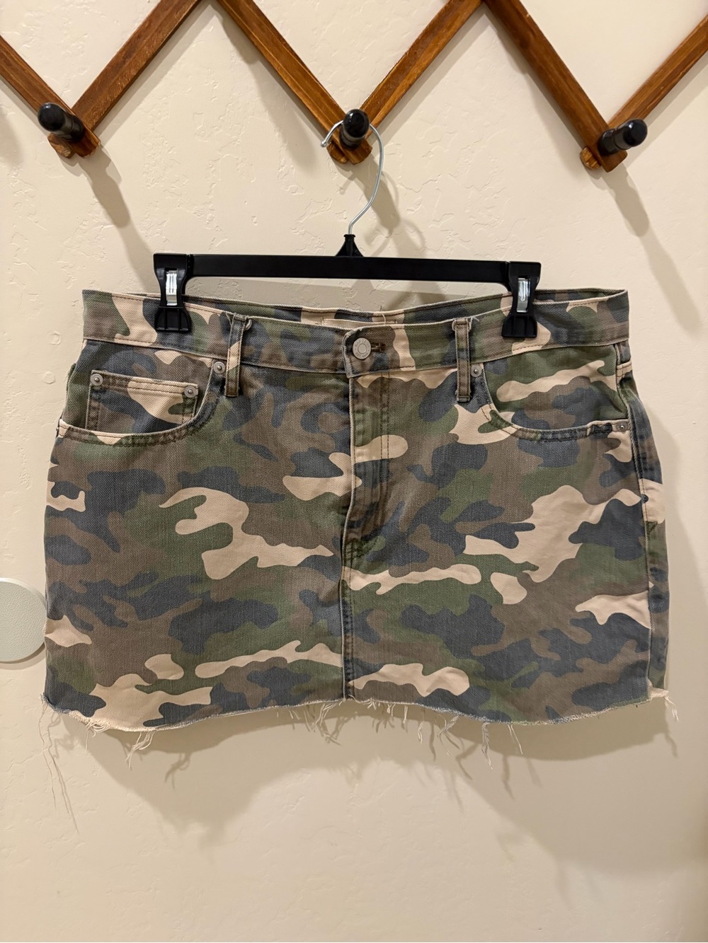 Vintage Y2K GAP Camo Denim Mini Skirt - Green & Tan